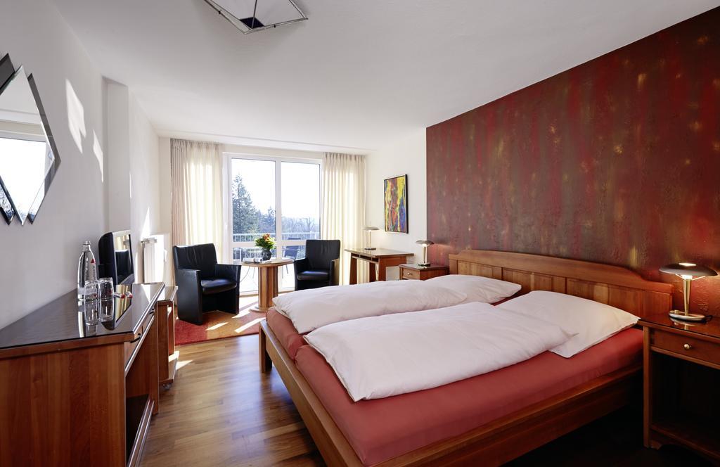 Hotel Landhaus Berghof Wenden  Esterno foto