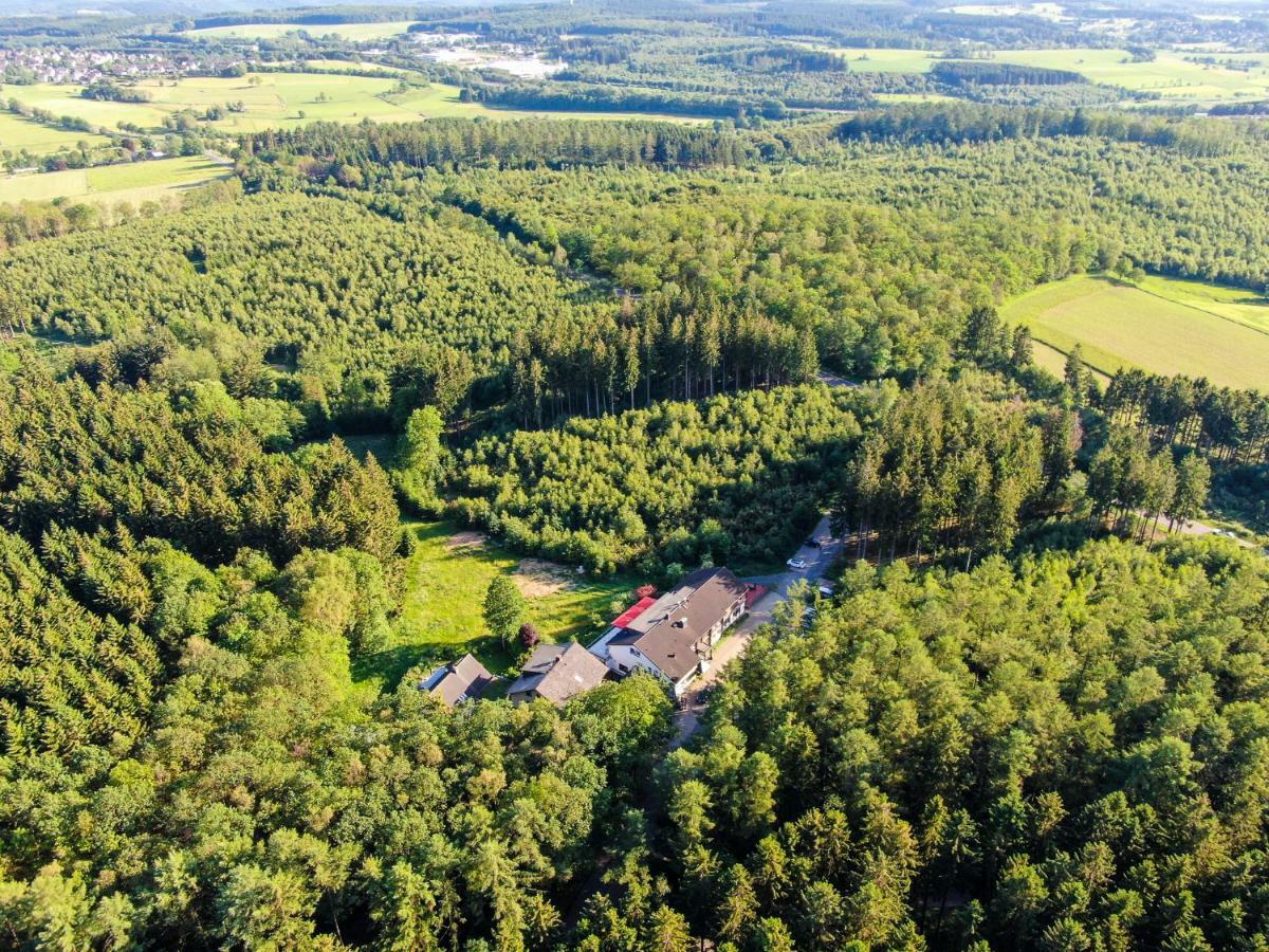 Hotel Landhaus Berghof Wenden  Esterno foto